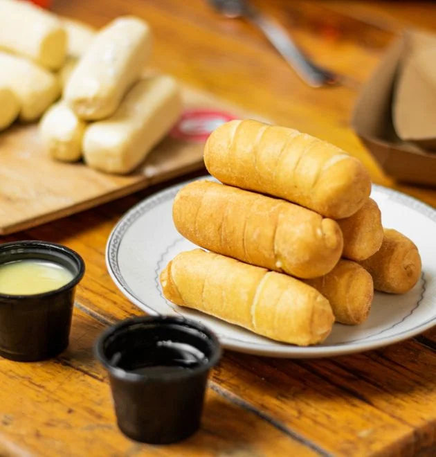 Frozen Tequeños in Miami, FL - Tequeños history and recipes - Mosaico Frozen