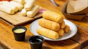 Venezuelan Tequeños Frozen in the United States - Tequeños history and recipes - Mosaico Frozen