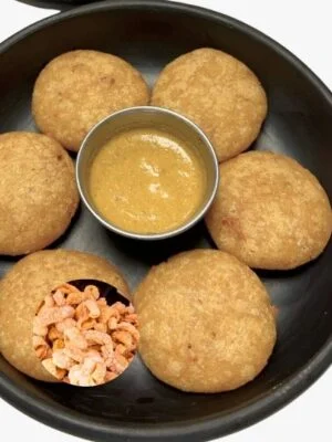 frozen mini Venezuelan pork rind arepas - frozen mosaic