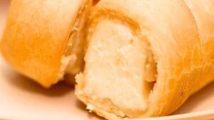 tequeños stuffed with Andean cheese