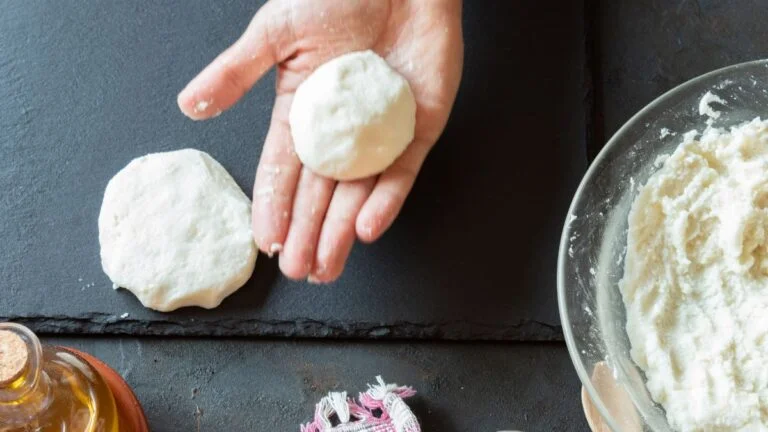 how to make the perfect dough for Venezuelan arepas