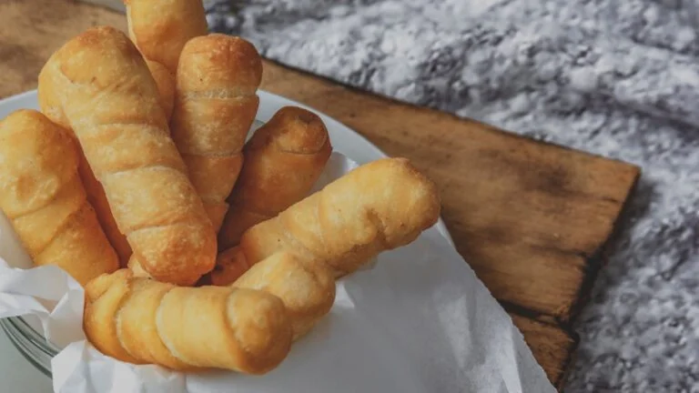 frozen vs fresh tequeños for restaurants - vegan vs traditional tequeños