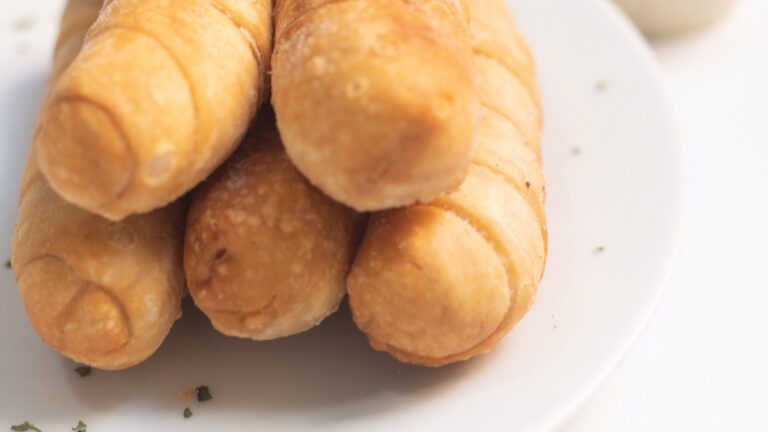 Vegan vs traditional tequeños